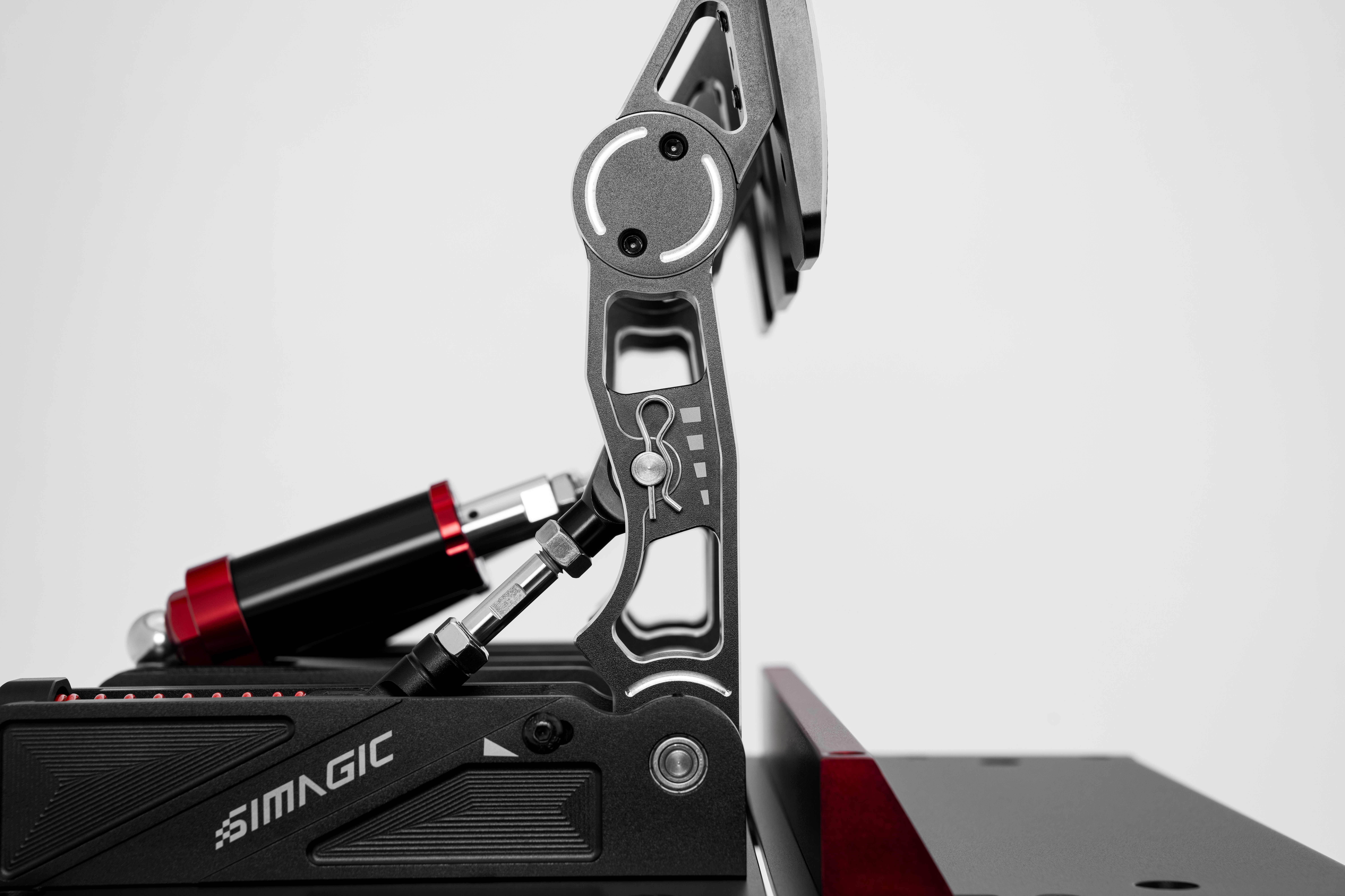 картинка Педали Simagic P1000 от магазина Одежда+